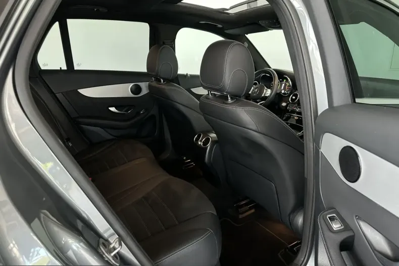 Mercedes-Benz GLC 200 (Clasa GLC) din 2022 cu 83.850 km - oferta MER221677 - foto 26