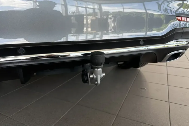 Mercedes-Benz GLC 200 (Clasa GLC) din 2022 cu 83.850 km - oferta MER221677 - foto 29