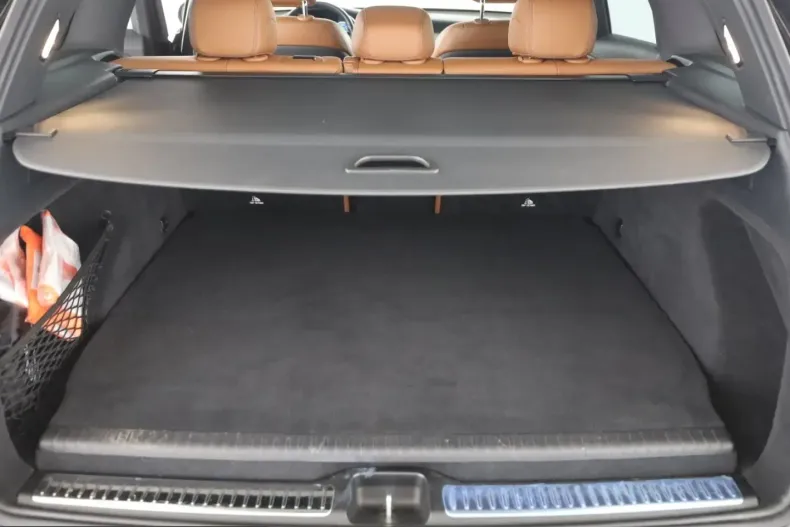 Mercedes-Benz GLC 300 (Clasa GLC) din 2021 cu 82.700 km - oferta MER221679 - foto 15