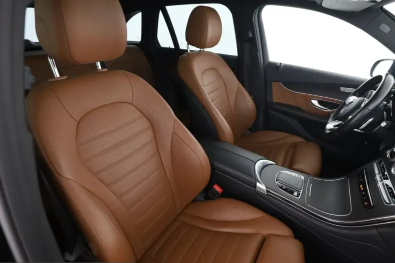 Mercedes-Benz GLC 300 (Clasa GLC) din 2021 cu 82.700 km - oferta MER221679 - foto 19