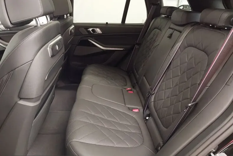 BMW X5 (Seria X) din 2025 cu 28.700 km - oferta BMW221699 - foto 13