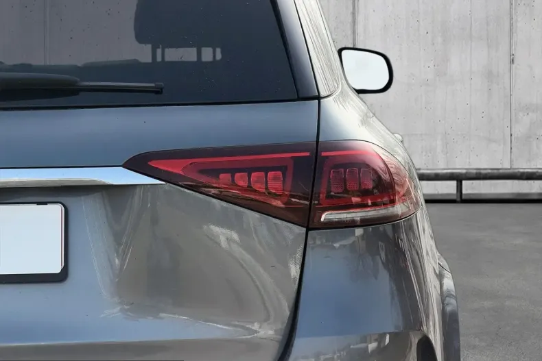 Mercedes-Benz GLE 53 AMG (Clasa GLE) din 2022 cu 129.000 km - oferta MER221701 - foto 7