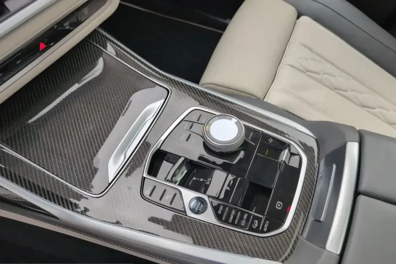 BMW X7 (Seria X) din 2024 cu 29.546 km - oferta BMW221712 - foto 14