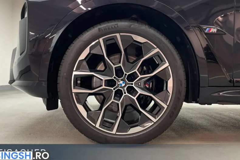 BMW X7 (Seria X) din 2025 cu 25.459 km - oferta BMW221714 - foto 3