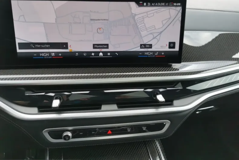 BMW X7 (Seria X) din 2024 cu 15.302 km - oferta BMW221716 - foto 9