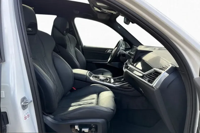 BMW X7 (Seria X) din 2024 cu 43.196 km - oferta BMW221718 - foto 16