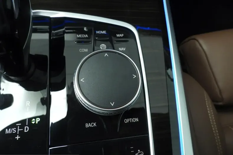 BMW X5 (Seria X) din 2021 cu 84.000 km - oferta BMW221719 - foto 31
