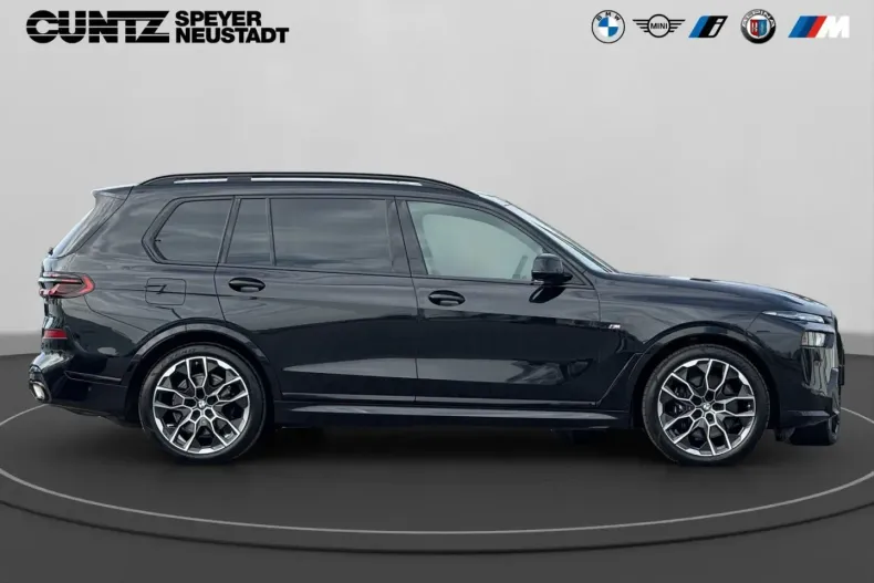 BMW X7 (Seria X) din 2025 cu 16.980 km - oferta BMW221720 - foto 4