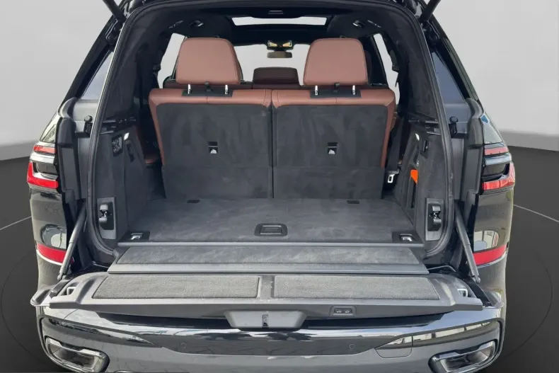 BMW X7 (Seria X) din 2025 cu 16.980 km - oferta BMW221720 - foto 16
