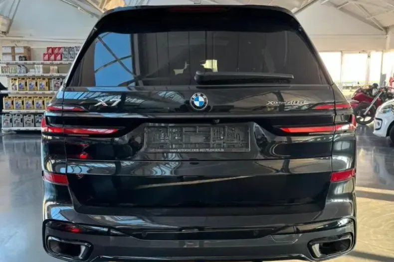 BMW X7 (Seria X) din 2024 cu 41.500 km - oferta BMW221722 - foto 4