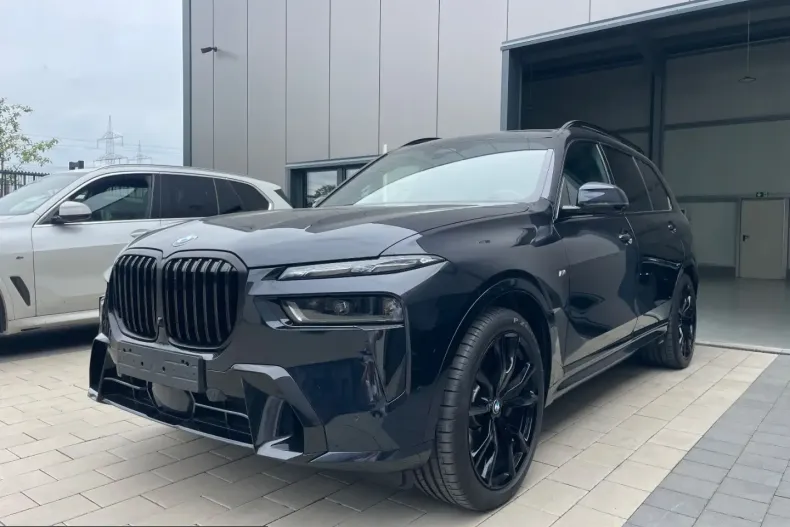 BMW X7 (Seria X) din 2024 cu 32.000 km - oferta BMW221723 - foto 1