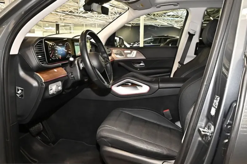 Mercedes-Benz GLE 350 (Clasa GLE) din 2025 cu 18.615 km - oferta MER221726 - foto 13