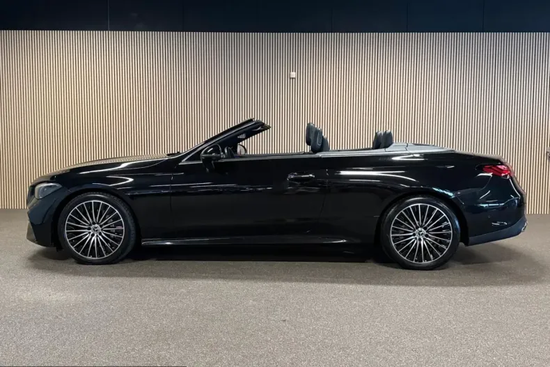Mercedes-Benz CLE 200 (Clasa CLE) din 2024 cu 32.077 km - oferta MER221737 - foto 5