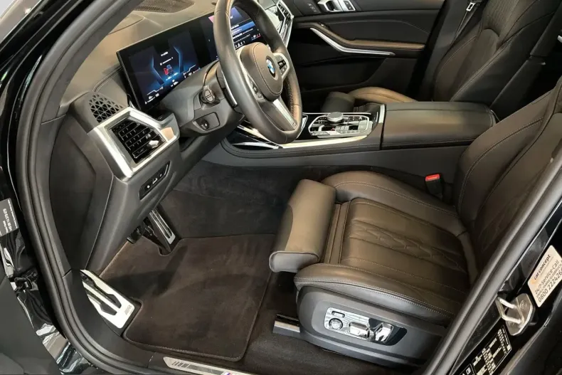 BMW X7 (Seria X) din 2025 cu 24.065 km - oferta BMW221746 - foto 8