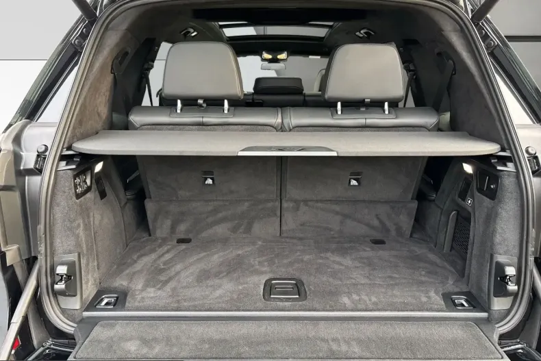 BMW X7 (Seria X) din 2025 cu 24.065 km - oferta BMW221746 - foto 19