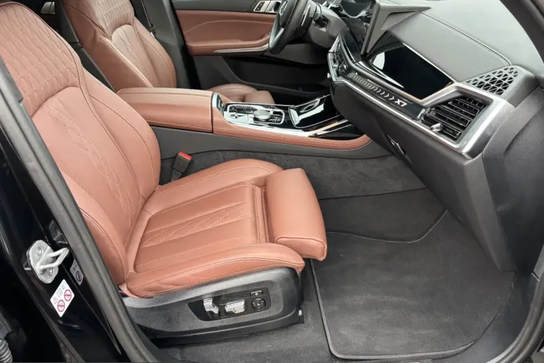 BMW X7 (Seria X) din 2025 cu 16.154 km - oferta BMW221747 - foto 9