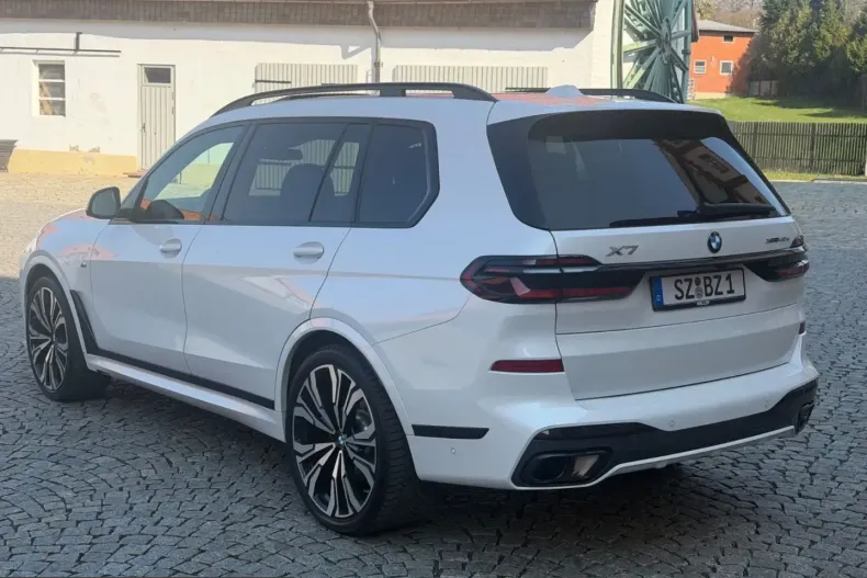 BMW X7 (Seria X) din 2025 cu 10.000 km - oferta BMW221748 - foto 13