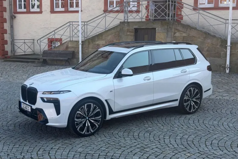 BMW X7 (Seria X) din 2025 cu 10.000 km - oferta BMW221748 - foto 16