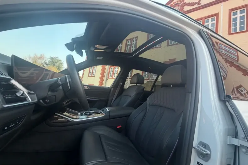 BMW X7 (Seria X) din 2025 cu 10.000 km - oferta BMW221748 - foto 18