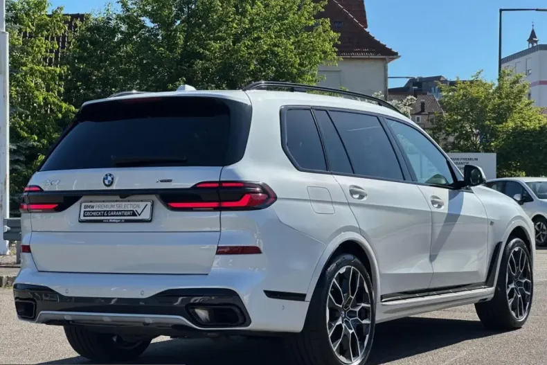 BMW X7 (Seria X) din 2025 cu 25.775 km - oferta BMW221749 - foto 6