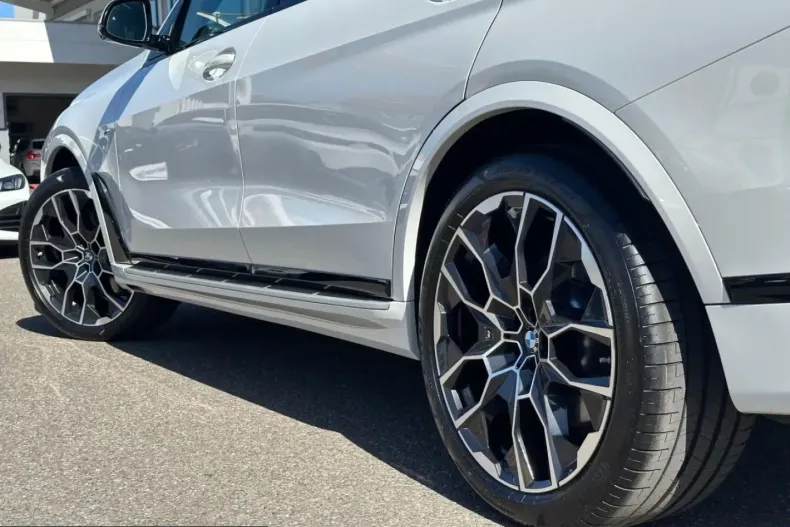 BMW X7 (Seria X) din 2025 cu 25.775 km - oferta BMW221749 - foto 10