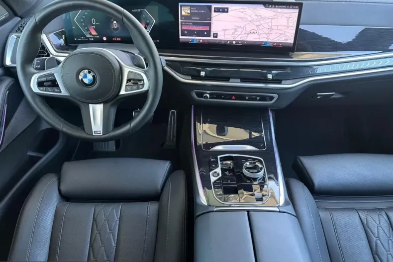 BMW X7 (Seria X) din 2025 cu 25.775 km - oferta BMW221749 - foto 13