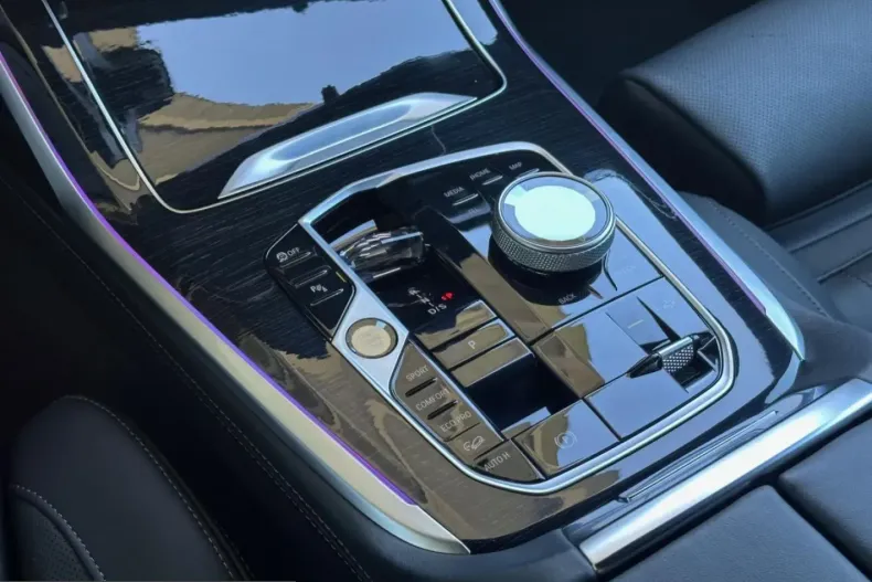 BMW X7 (Seria X) din 2025 cu 25.775 km - oferta BMW221749 - foto 17