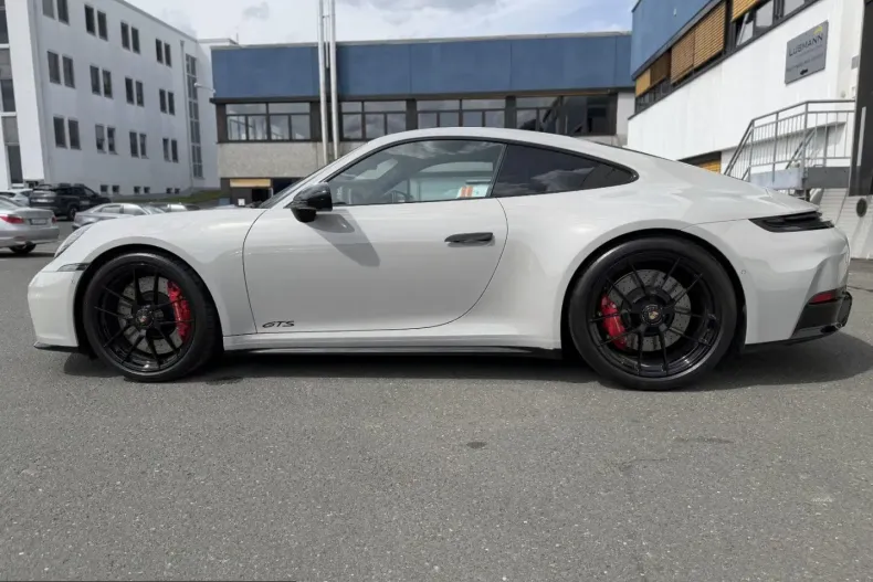 Porsche 911 din 2025 cu 9.922 km - oferta POR221750 - foto 30