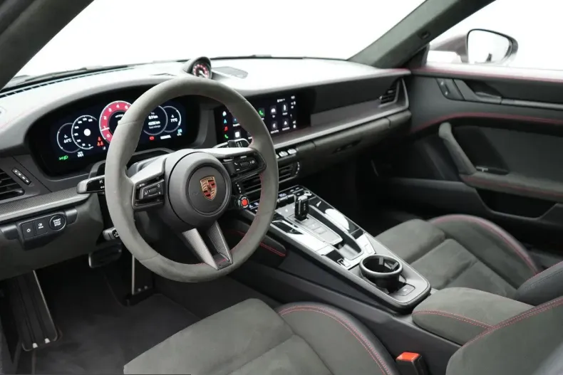 Porsche 992 din 2025 cu 4.200 km - oferta POR221751 - foto 16