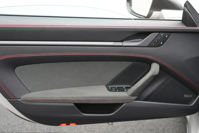 Porsche 992 din 2025 cu 4.200 km - oferta POR221751 - foto 21