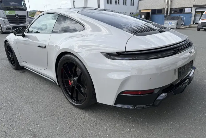 Porsche 911 din 2025 cu 9.922 km - oferta POR221752 - foto 5