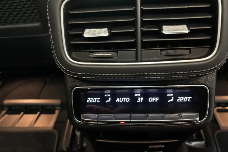 Mercedes-Benz GLE 53 AMG (Clasa GLE) din 2021 cu 125.400 km - oferta MER221757 - foto 34