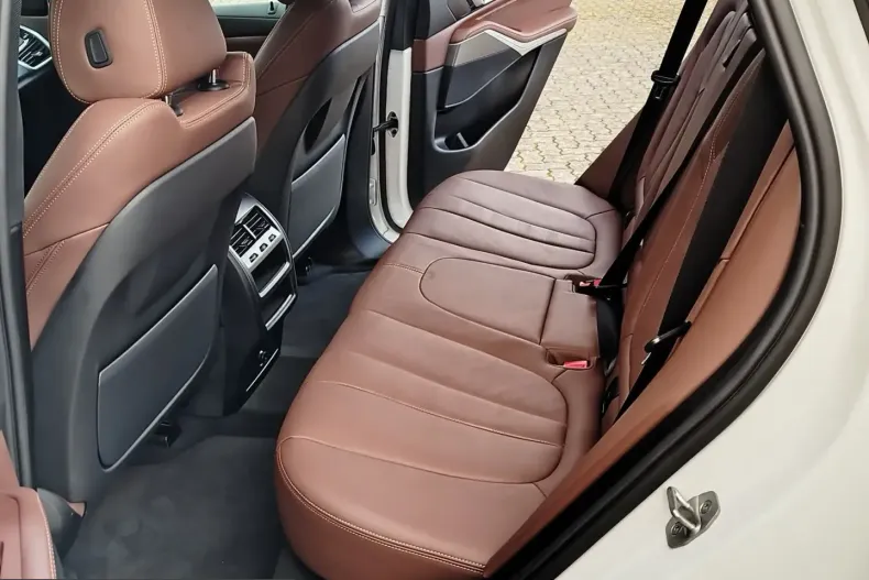 BMW X5 (Seria X) din 2022 cu 100.000 km - oferta BMW221767 - foto 16