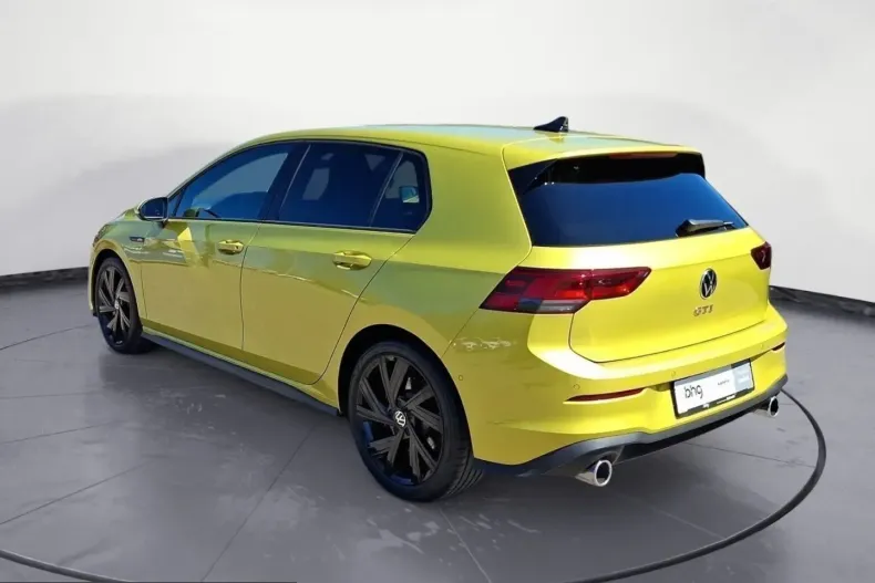 Volkswagen Golf din 2024 cu 6.003 km - oferta VOL221772 - foto 3