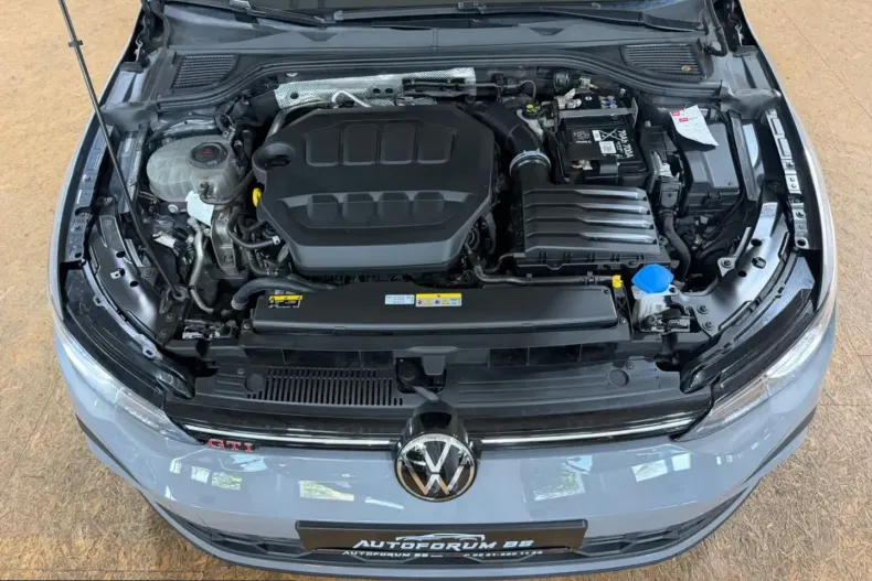 Volkswagen Golf din 2024 cu 32.920 km - oferta VOL221773 - foto 11