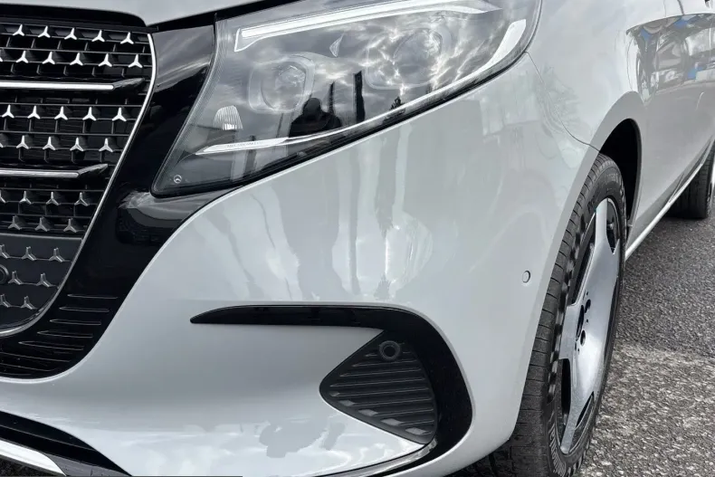 Mercedes-Benz V 300 (Clasa V) din 2024 cu 14.200 km - oferta MER221775 - foto 5