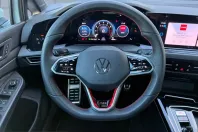 Volkswagen Golf din 2024 cu 20.148 km - oferta VOL221778 - foto 12