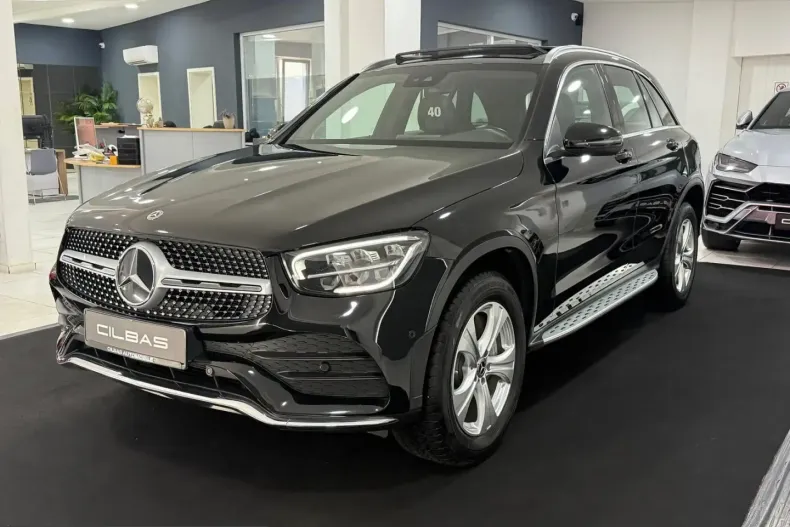 Mercedes-Benz GLC 300 (Clasa GLC) din 2022 cu 66.588 km - oferta MER221779 - foto 2