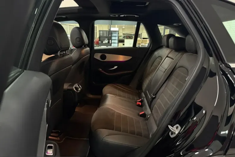 Mercedes-Benz GLC 300 (Clasa GLC) din 2022 cu 66.588 km - oferta MER221779 - foto 15