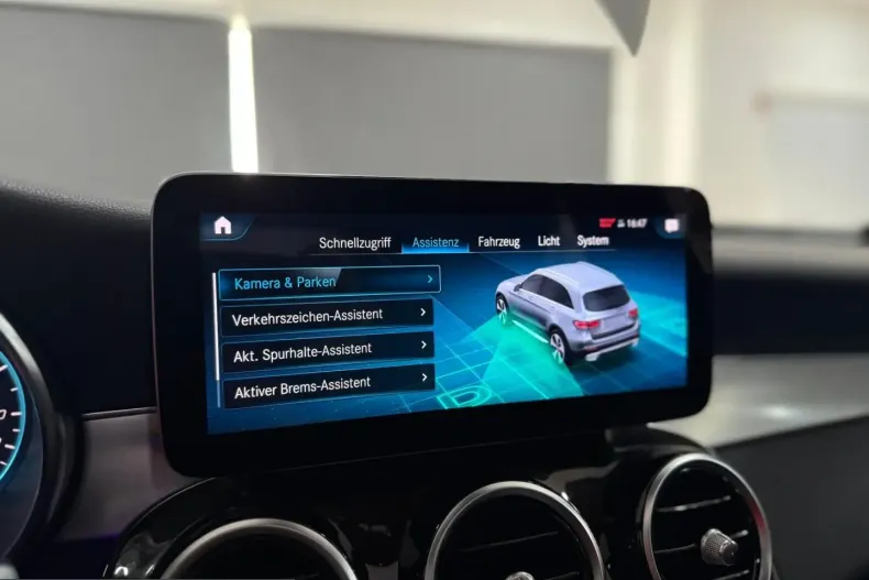Mercedes-Benz GLC 300 (Clasa GLC) din 2022 cu 66.588 km - oferta MER221779 - foto 27