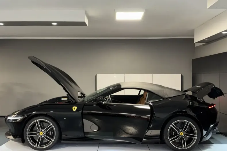 Ferrari Roma din 2024 cu 7.380 km - oferta FER221780 - foto 7