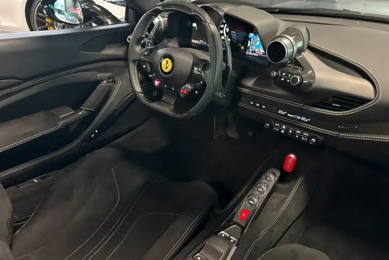 Ferrari F8 din 2023 cu 5.500 km - oferta FER221781 - foto 40