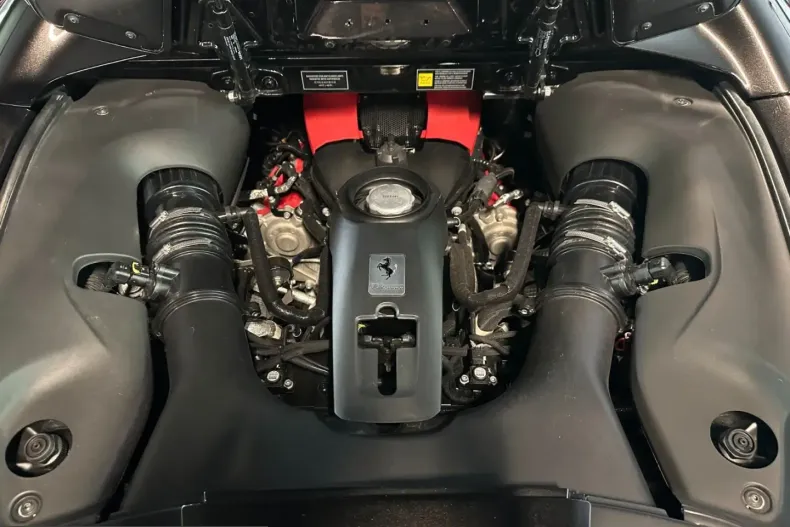 Ferrari F8 din 2023 cu 5.500 km - oferta FER221781 - foto 43