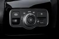 Mercedes-Benz CLA 180 (Clasa CLA) din 2025 cu 30.474 km - oferta MER221782 - foto 16