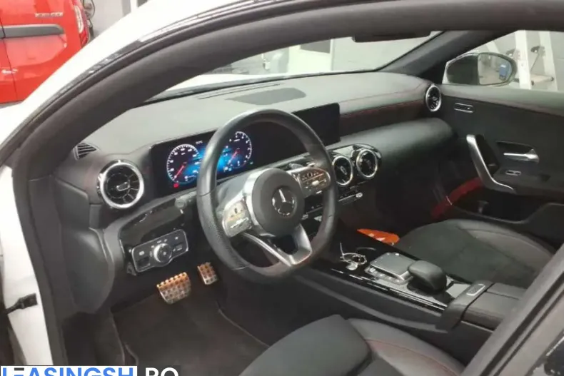 Mercedes-Benz CLA 250 (Clasa CLA) din 2022 cu 45.000 km - oferta MER221783 - foto 4