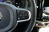 Volvo XC60 din 2022 cu 46.286 km - oferta VOL221785 - foto 36