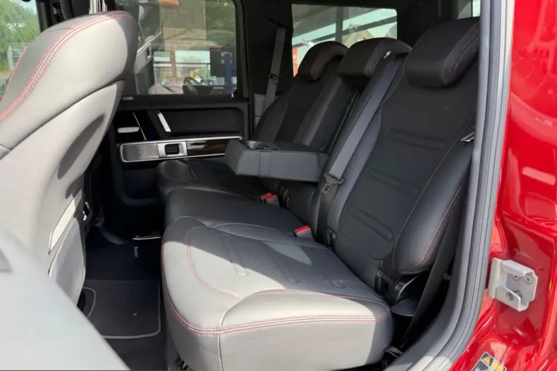 Mercedes-Benz G 500 (Clasa G) din 2022 cu 13.865 km - oferta MER221787 - foto 30