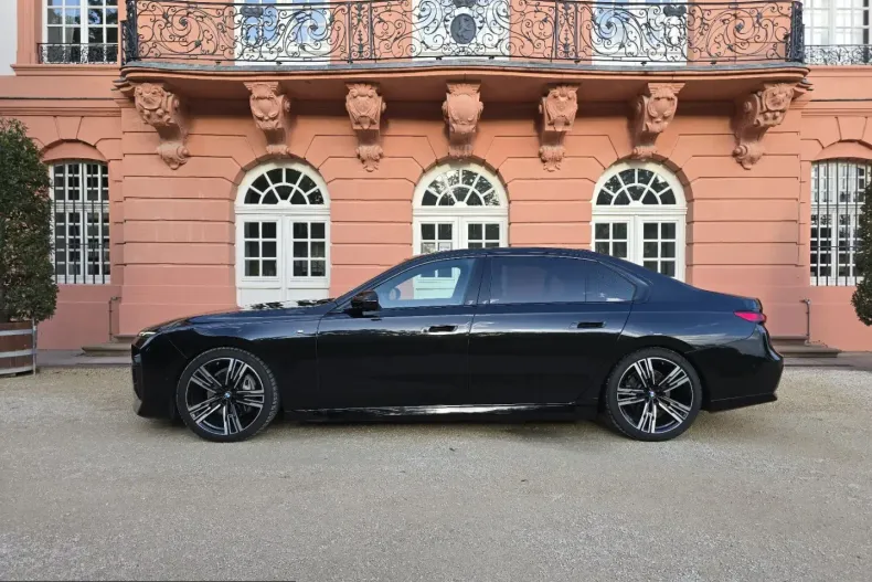BMW 740 (Seria 7) din 2024 cu 68.000 km - oferta BMW221789 - foto 44