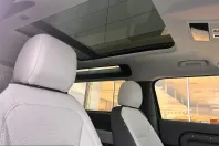 Land Rover Defender din 2024 cu 14.500 km - oferta LAN221794 - foto 9