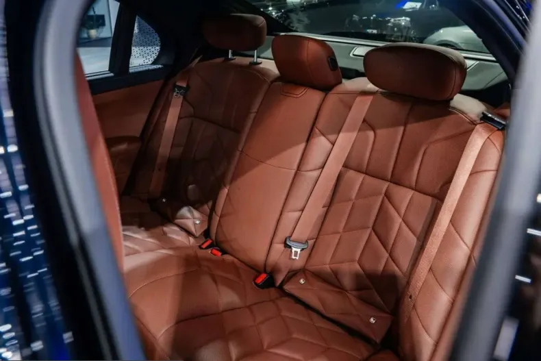 BMW 760 (Seria 7) din 2023 cu 72.705 km - oferta BMW221797 - foto 21